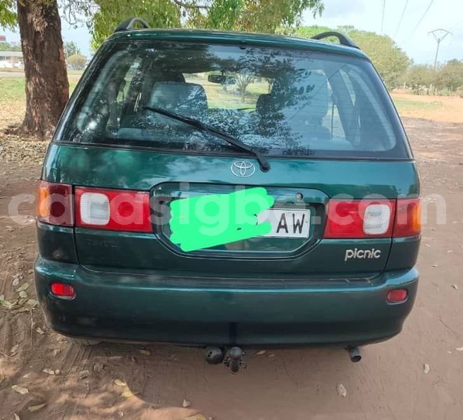 Big with watermark toyota picnic west africa lome 10935