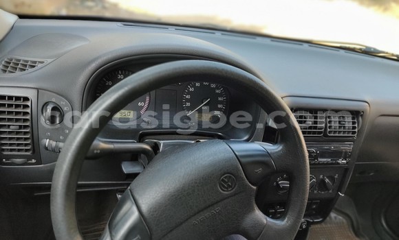 Acheter Occasion Voiture Volkswagen Polo Bleu à Aneho, Maritime Acheter Occasion Voiture Volkswagen Polo Bleu à Aneho, Maritime