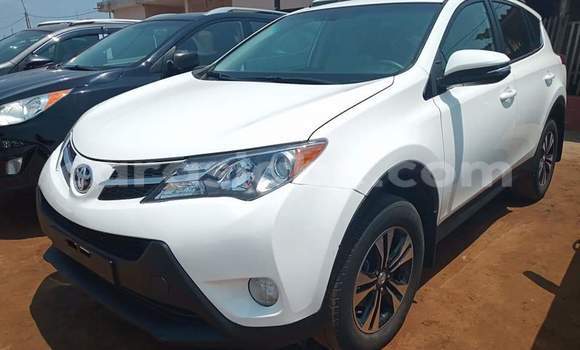 Buy Used Toyota RAV4 White Car in Lome in Maritime Buy Used Toyota RAV4 White Car in Lome in Maritime