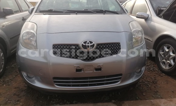 Acheter Occasion Voiture Toyota Yaris Gris à Lomé, Togo