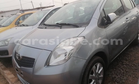 Acheter Occasion Voiture Toyota Yaris Gris à Lomé, Togo Acheter Occasion Voiture Toyota Yaris Gris à Lomé, Togo
