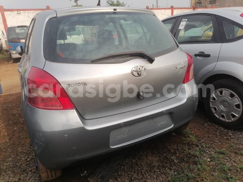 Big with watermark toyota yaris togo lome 10961