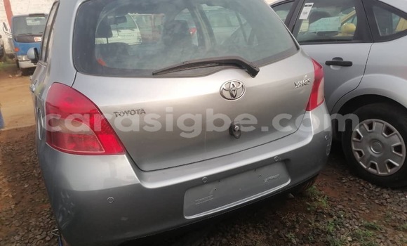 Acheter Occasion Voiture Toyota Yaris Gris à Lomé, Togo Acheter Occasion Voiture Toyota Yaris Gris à Lomé, Togo