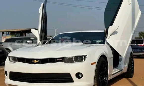 Acheter Neuf Voiture Chevrolet Camaro Blanc à Lomé, Maritime Acheter Neuf Voiture Chevrolet Camaro Blanc à Lomé, Maritime