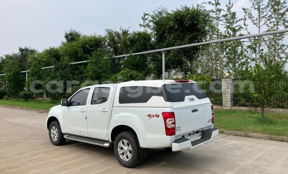 Acheter Occasion Voiture Isuzu TF (Pickup) Blanc à Lomé, Togo Acheter Occasion Voiture Isuzu TF (Pickup) Blanc à Lomé, Togo