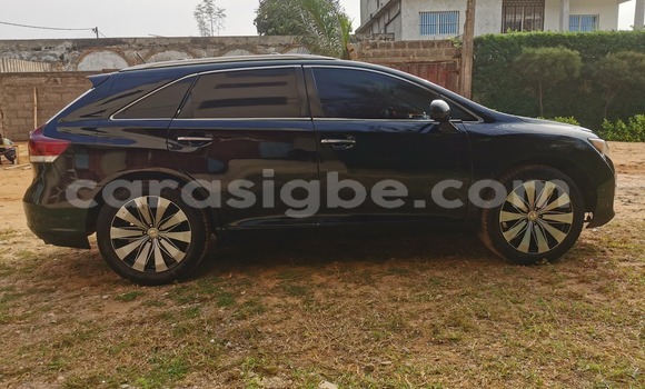 Acheter Occasion Voiture Toyota Venza Noir à Lome, West africa Acheter Occasion Voiture Toyota Venza Noir à Lome, West africa