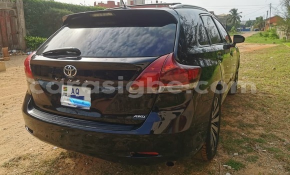 Acheter Occasion Voiture Toyota Venza Noir à Lome, West africa Acheter Occasion Voiture Toyota Venza Noir à Lome, West africa