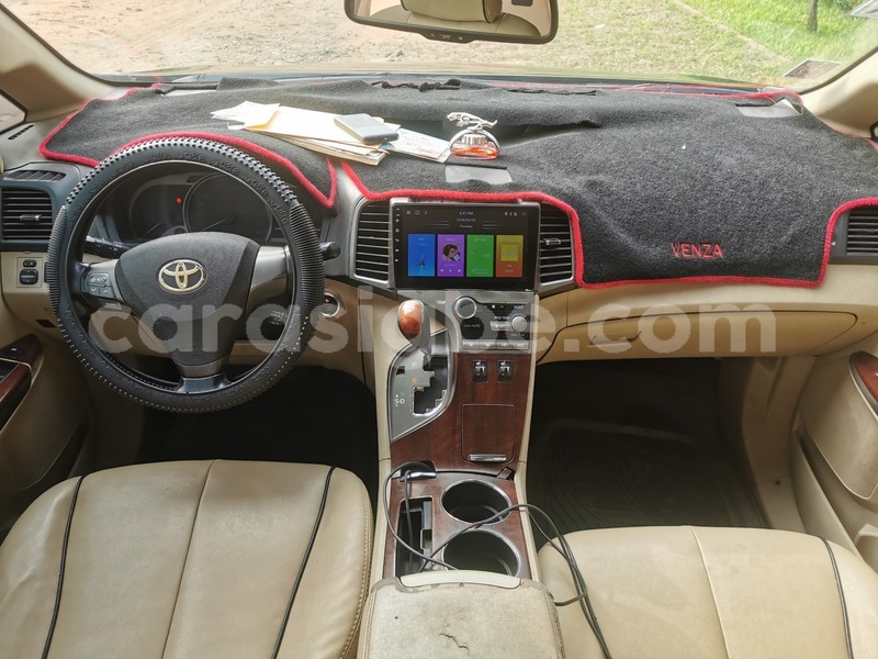 Big with watermark toyota venza west africa lome 10979