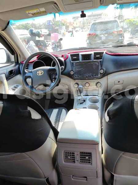 Big with watermark toyota highlander west africa lome 10981