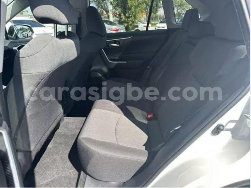 Big with watermark toyota rav4 togo amlame 10982