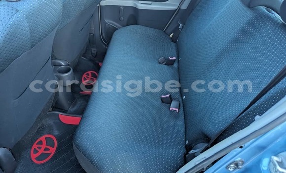 Buy Used Toyota Yaris Blue Car in Lome in Togo Buy Used Toyota Yaris Blue Car in Lome in Togo
