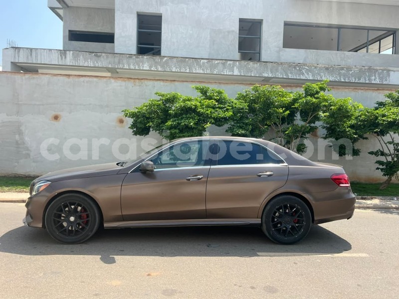 Big with watermark mercedes benz e classe west africa lome 10993