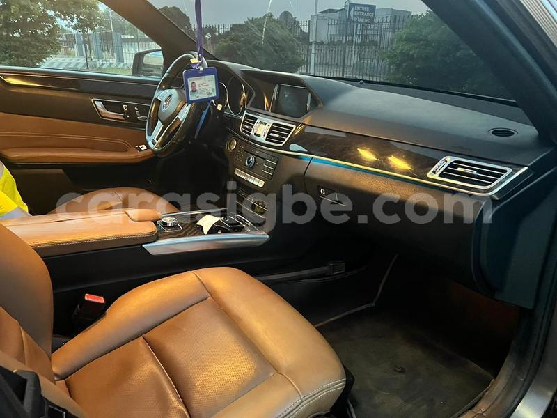 Big with watermark mercedes benz e classe west africa lome 10993