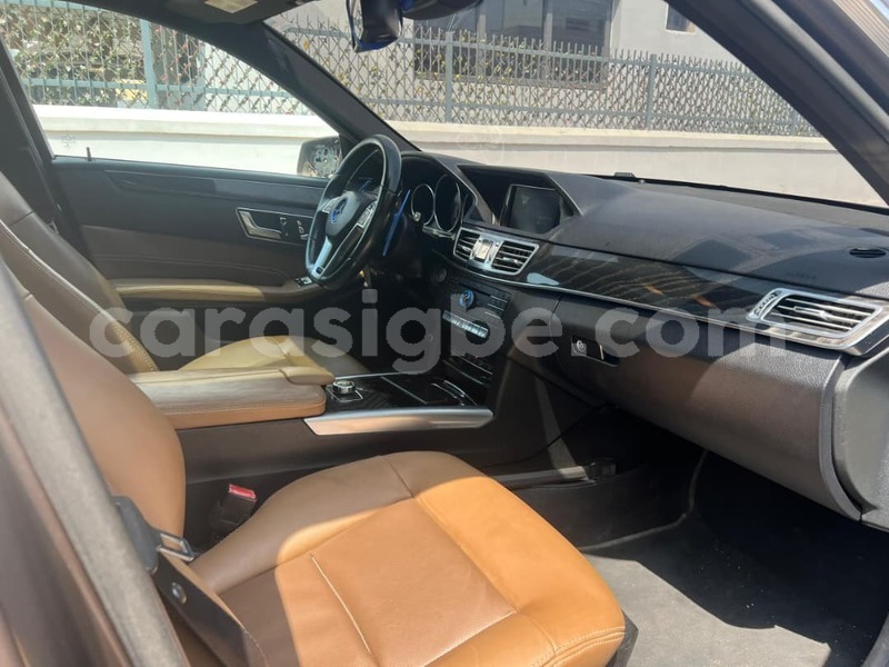 Big with watermark mercedes benz e classe west africa lome 10993