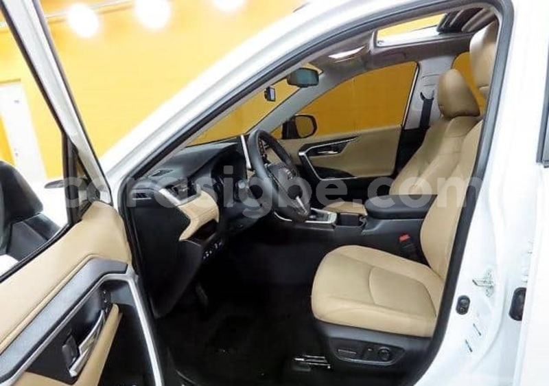 Big with watermark toyota rav4 maritime lome 10994