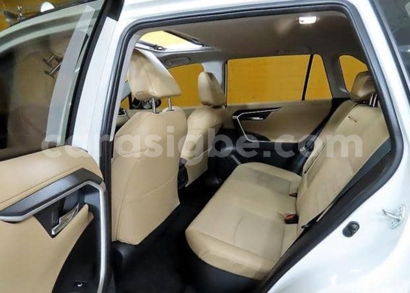 Big with watermark toyota rav4 maritime lome 10994