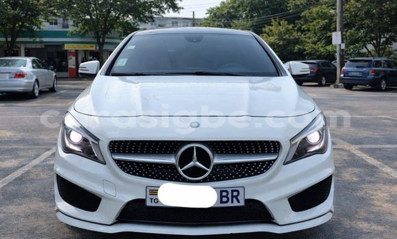 Acheter Occasion Voiture Mercedes-Benz C-Classe Blanc à Lome, West africa