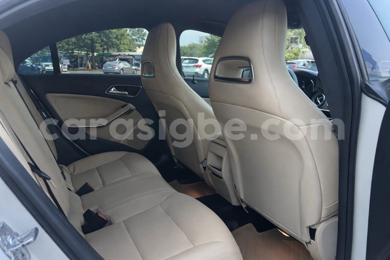 Big with watermark mercedes benz c classe west africa lome 10996