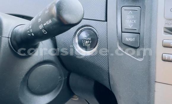 Buy Used Toyota Yaris Blue Car in Lome in Togo Buy Used Toyota Yaris Blue Car in Lome in Togo