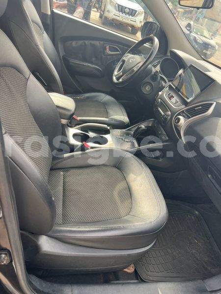 Big with watermark hyundai ix35 togo lome 10998