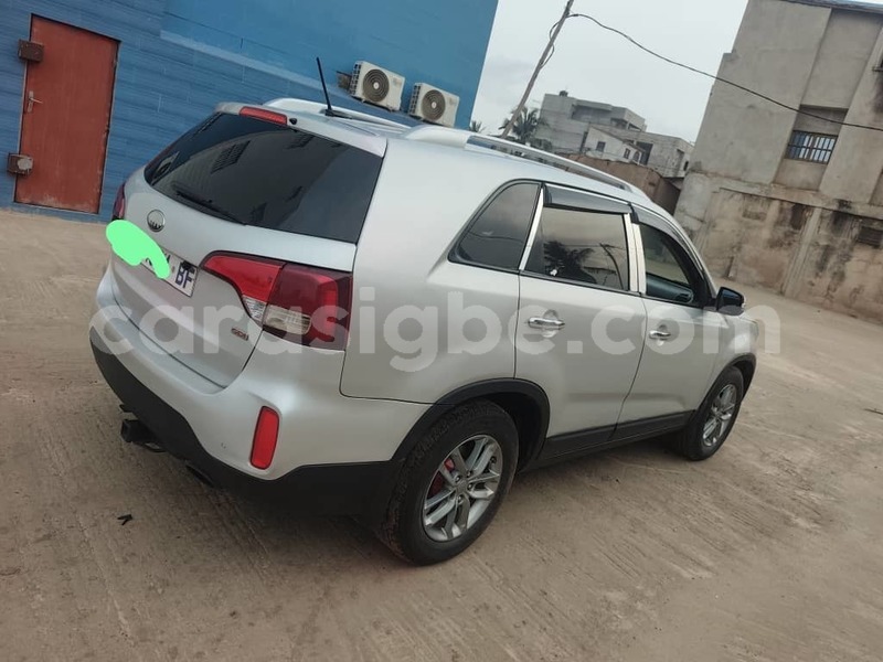 Big with watermark kia sorento maritime lome 10999