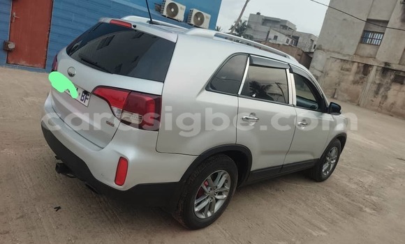 Acheter Occasion Voiture Kia Sorento Gris à Lomé, Maritime