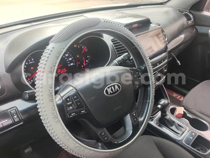 Big with watermark kia sorento maritime lome 10999