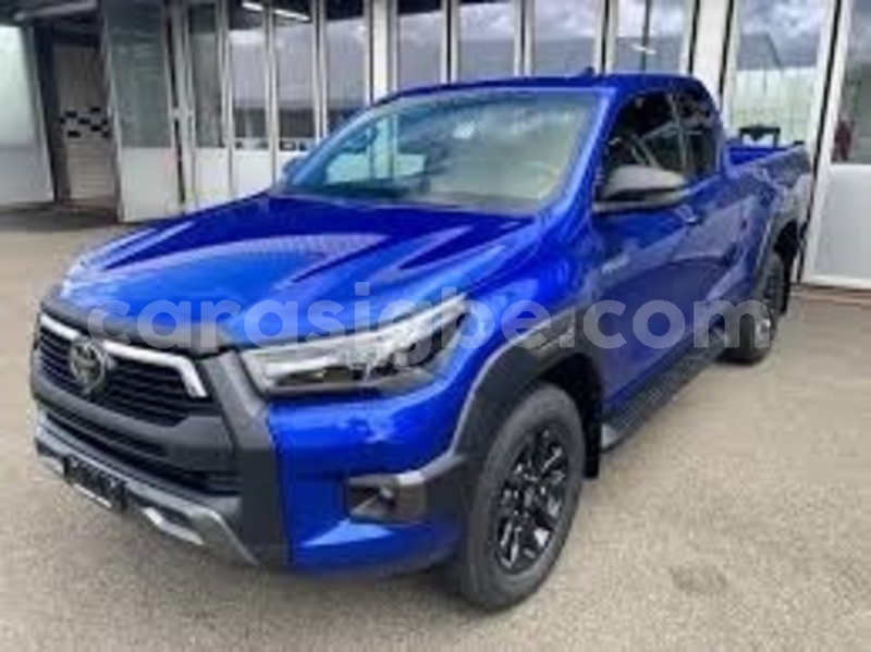 Big with watermark toyota hilux maritime lome 11000