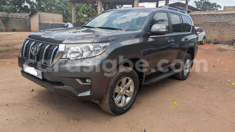 Big with watermark toyota land cruiser west africa lome 11004