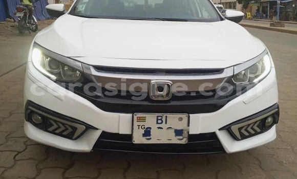 Acheter Occasion Voiture Honda Civic Blanc à Lomé, Maritime