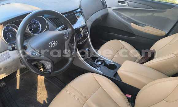 Buy Used Hyundai Sonata White Car in Lome in Maritime Buy Used Hyundai Sonata White Car in Lome in Maritime