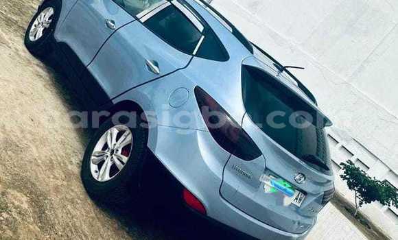Buy Used Hyundai Tucson Blue Car in Lome in West africa Buy Used Hyundai Tucson Blue Car in Lome in West africa
