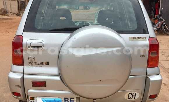 Buy Used Toyota RAV4 Silver Car in Lome in West africa Buy Used Toyota RAV4 Silver Car in Lome in West africa