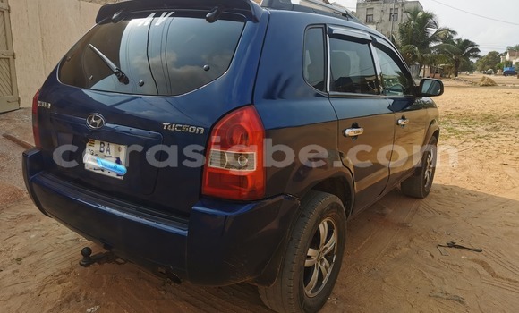 Buy Used Hyundai Tucson Blue Car in Lome in Togo Buy Used Hyundai Tucson Blue Car in Lome in Togo