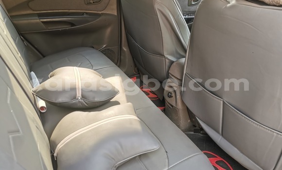 Buy Used Hyundai Tucson Blue Car in Lome in Togo Buy Used Hyundai Tucson Blue Car in Lome in Togo