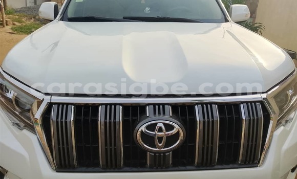 Buy New Toyota Prado White Car in Lome in Maritime Buy New Toyota Prado White Car in Lome in Maritime