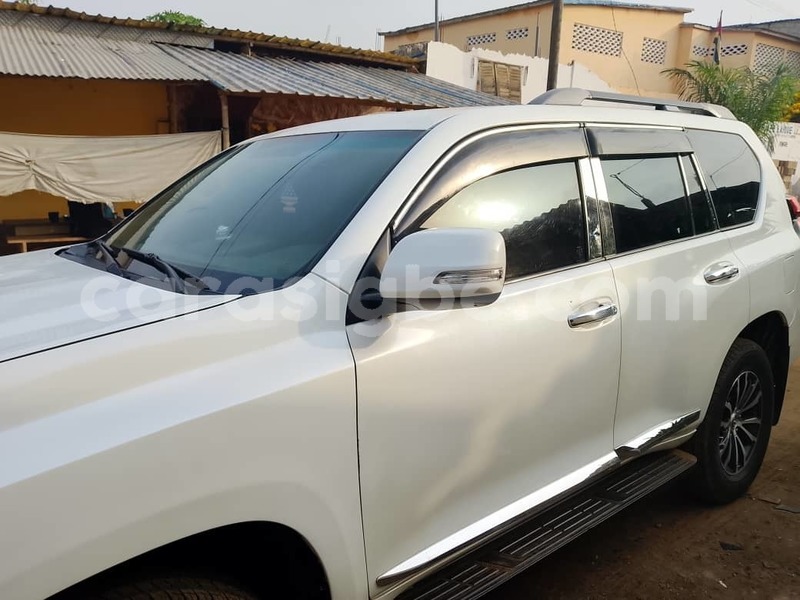 Big with watermark toyota prado maritime lome 11025