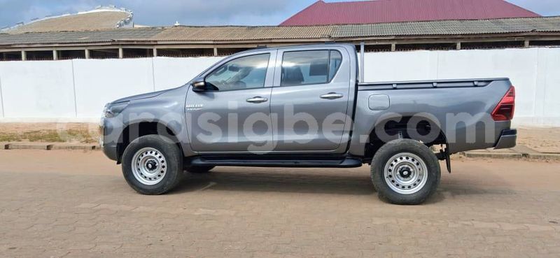 Big with watermark toyota hilux togo lome 11028