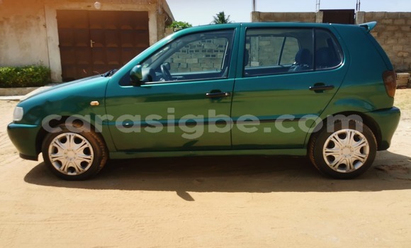 Acheter Occasion Voiture Volkswagen Polo Vert à Lomé, Togo Acheter Occasion Voiture Volkswagen Polo Vert à Lomé, Togo