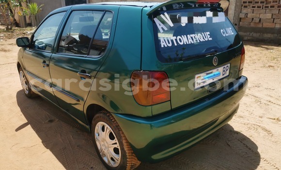 Acheter Occasion Voiture Volkswagen Polo Vert à Lomé, Togo Acheter Occasion Voiture Volkswagen Polo Vert à Lomé, Togo
