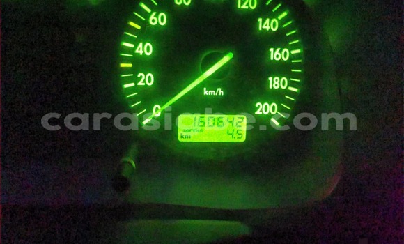 Acheter Occasion Voiture Volkswagen Polo Vert à Lomé, Togo Acheter Occasion Voiture Volkswagen Polo Vert à Lomé, Togo