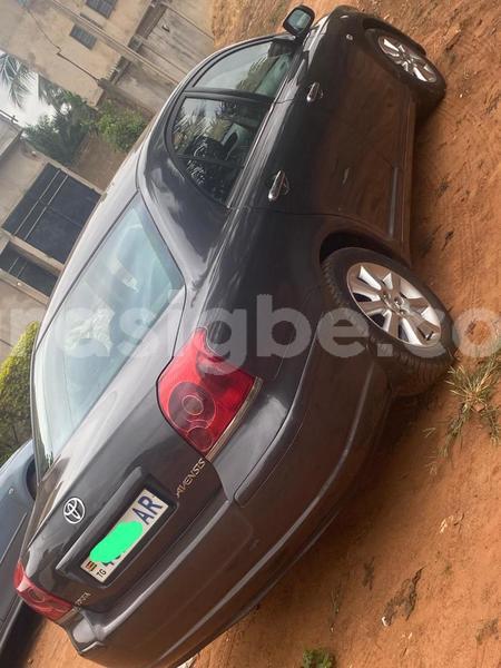 Big with watermark toyota avensis maritime lome 11050