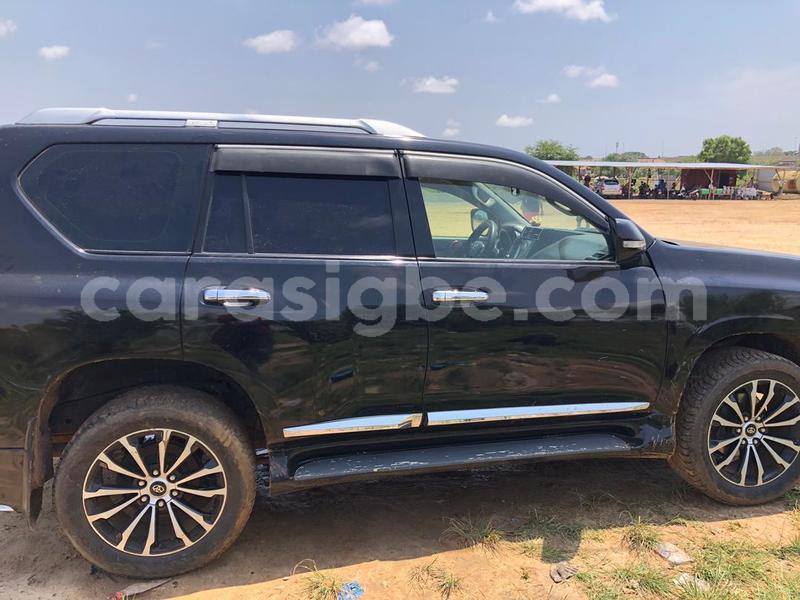 Big with watermark toyota prado togo lome 11051