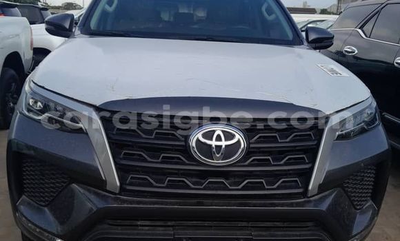 Acheter Neuf Voiture Toyota Fortuner Autre à Lomé, Togo Acheter Neuf Voiture Toyota Fortuner Autre à Lomé, Togo