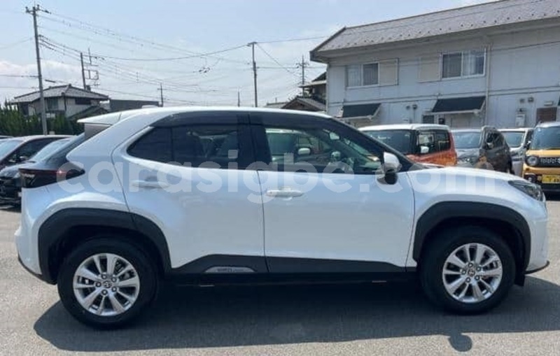 Big with watermark toyota yaris maritime lome 11058