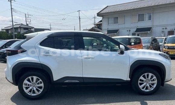 Acheter Occasion Voiture Toyota Yaris Blanc à Lomé, Maritime Acheter Occasion Voiture Toyota Yaris Blanc à Lomé, Maritime
