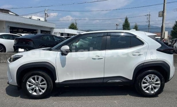 Acheter Occasion Voiture Toyota Yaris Blanc à Lomé, Maritime Acheter Occasion Voiture Toyota Yaris Blanc à Lomé, Maritime