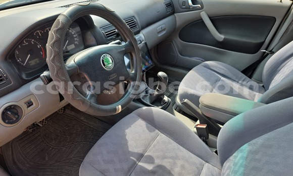 Acheter Occasion Voiture Skoda Octavia Noir à Lome, West africa Acheter Occasion Voiture Skoda Octavia Noir à Lome, West africa