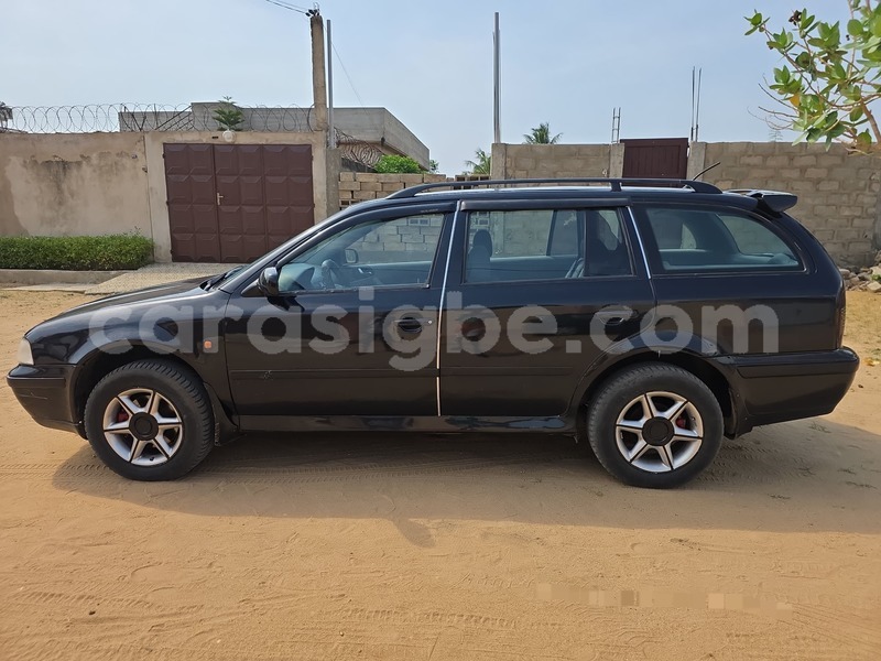 Big with watermark skoda octavia west africa lome 11063
