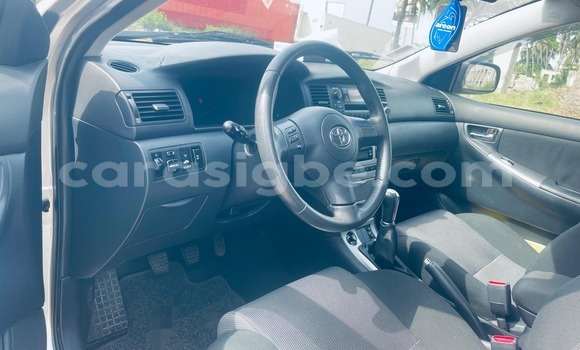 Acheter Occasion Voiture Toyota Corolla Beige à Lomé, Togo Acheter Occasion Voiture Toyota Corolla Beige à Lomé, Togo